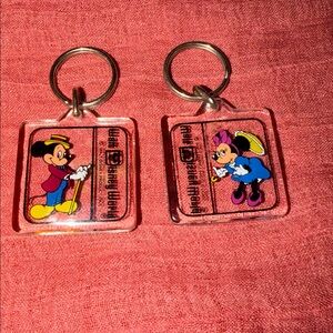 2 Vintage Walt Disney World Keychains Mickey Mouse Minnie Mouse